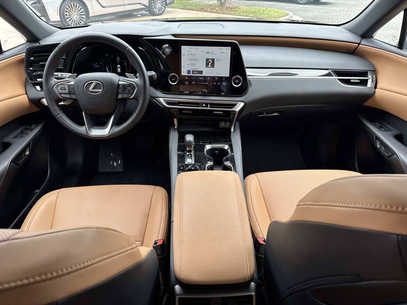 Certified 2026 Lexus RX 350 FWD w/ Accessory Package (Z1) image 21