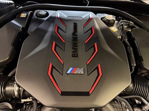 Used 2026 BMW M5 Touring AWD/4WD image 16