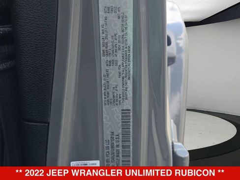 Used 2022 Jeep Wrangler Unlimited Rubicon AWD/4WD image 35