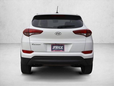 Used 2017 Hyundai Tucson SE FWD image 6
