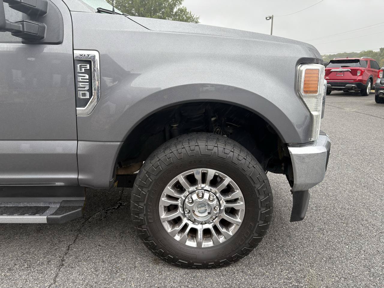 Used 2021 Ford F250 XLT w/ XLT Premium Package AWD/4WD image 36
