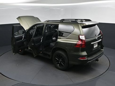 Used 2022 Lexus GX 460 w/ Black Line Special Edition AWD/4WD image 47