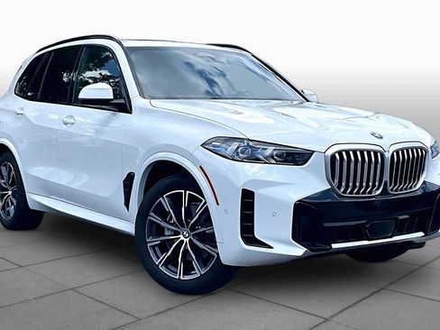 Used 2024 BMW X5 xDrive40i w/ Executive Package AWD/4WD image 3