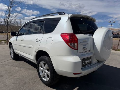 Used 2008 Toyota RAV4 Limited image 5