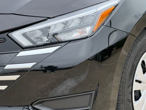 Certified 2025 Nissan Versa S w/ Trunk Package image 5