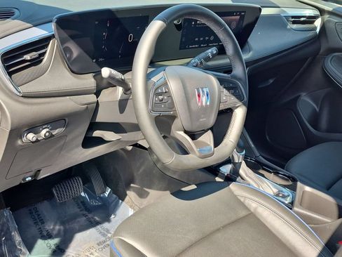 Used 2025 Buick Encore GX Sport Touring w/ Advanced Technology Package AWD/4WD image 14