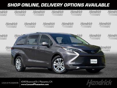 Used 2021 Toyota Sienna Limited