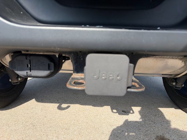Used 2021 Jeep Wrangler Unlimited Sahara w/ Cold Weather Group AWD/4WD image 35