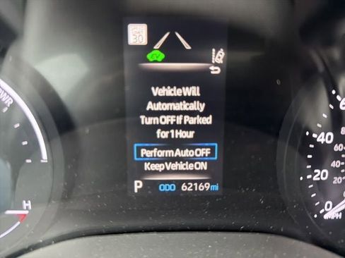 Used 2023 Toyota Sienna XLE FWD image 6