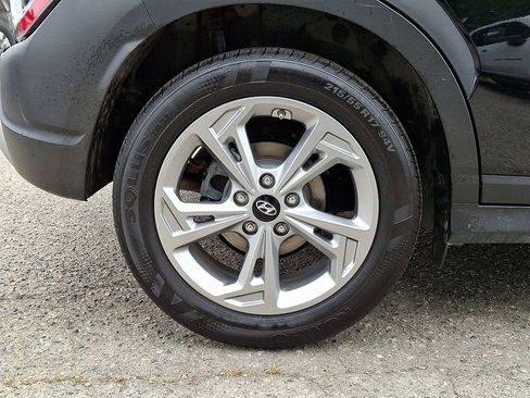 Used 2023 Hyundai Kona SEL w/ Cargo Package FWD image 8