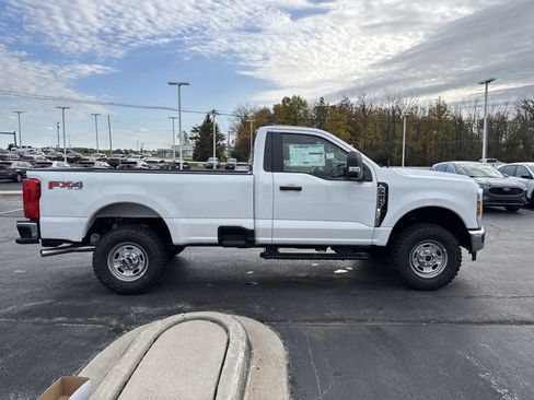 New 2026 Ford F350 XL w/ XL Off-Road Package image 9
