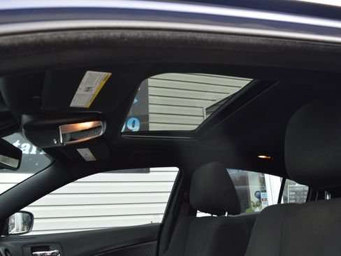 Used 2014 Dodge Charger R/T w/ Wheels & Tunes Group image 37