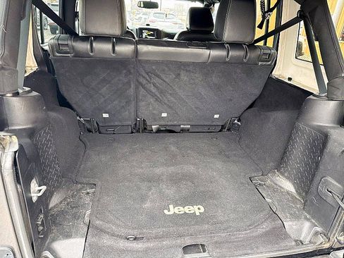 Used 2016 Jeep Wrangler Unlimited Sport image 13