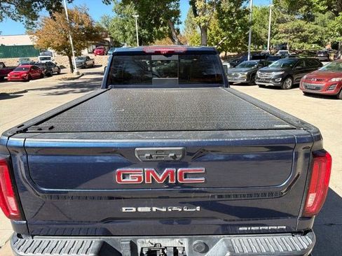 Used 2021 GMC Sierra 2500 Denali w/ Denali Ultimate Package AWD/4WD image 13