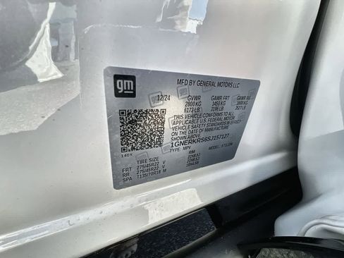 Used 2025 Chevrolet Traverse High Country w/ LPO, Floor Liner Package image 34