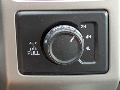 Used 2020 Ford F250 Lariat AWD/4WD image 30