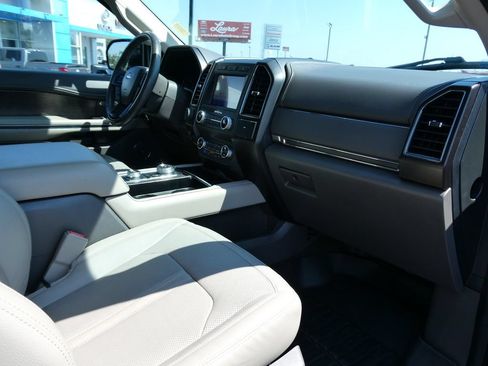 Used 2020 Ford Expedition Max Limited w/ Equipment Group 301A AWD/4WD image 14
