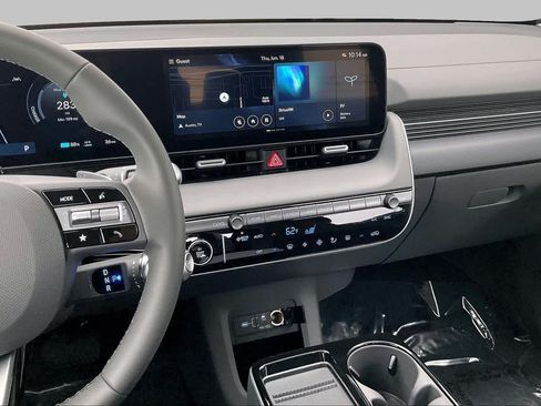 Certified 2026 Hyundai Ioniq 5 SE RWD image 6