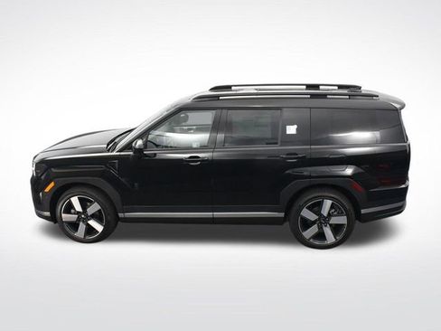 Used 2025 Hyundai Santa Fe Limited FWD image 24