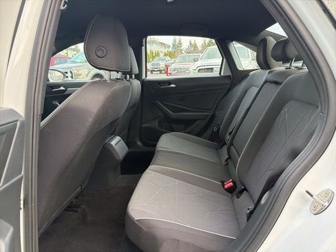 Used 2025 Volkswagen Jetta Sport FWD image 17