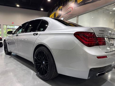 Used 2015 BMW 750Li xDrive w/ M Sport Edition AWD/4WD image 36