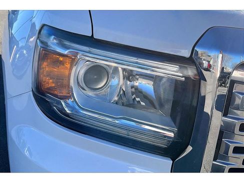 Used 2018 GMC Canyon Denali image 31