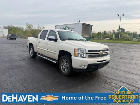 Used 2013 Chevrolet Silverado 1500 LTZ w/ LTZ White Diamond Edition AWD/4WD image 8