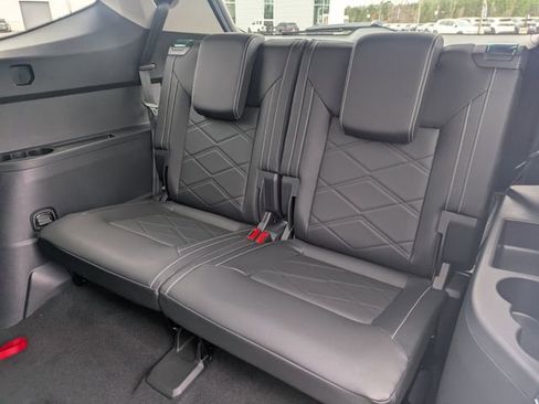 New 2026 Volkswagen Atlas SE FWD image 15
