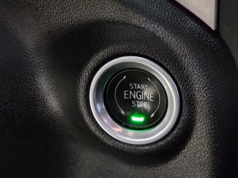 Used 2022 Chevrolet Silverado 1500 Custom w/ LPO, Dark Essentials Package RWD image 31