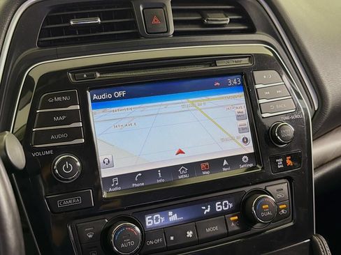 Used 2016 Nissan Maxima Platinum FWD image 35