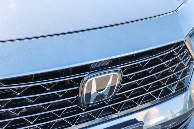 Used 2025 Honda Accord LX image 5