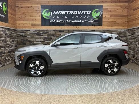 Used 2024 Hyundai Kona SEL AWD/4WD image 6
