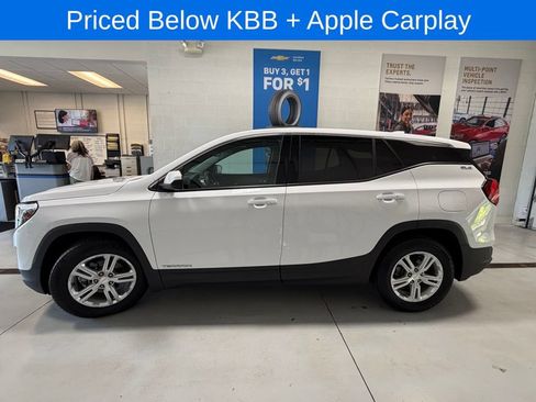 Used 2020 GMC Terrain SLE w/ LPO, Floor Liner Package FWD image 5