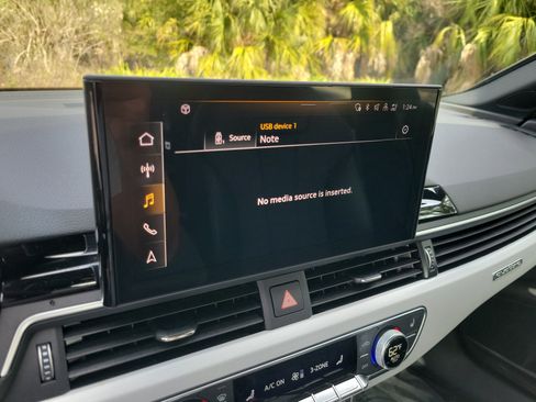 Used 2023 Audi A5 2.0T Premium Plus w/ Premium Plus image 21