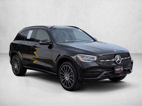 Certified 2021 Mercedes-Benz GLC 300 image 3