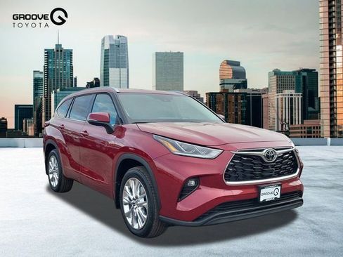 New 2026 Toyota Highlander Limited image 7