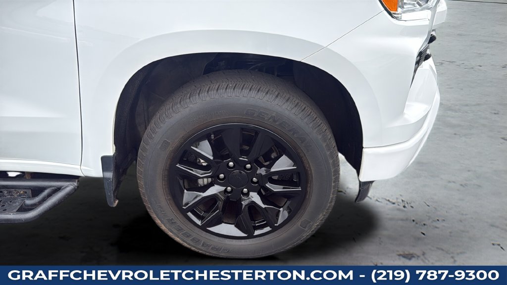 Used 2024 Chevrolet Silverado 1500 RST w/ Protection Package AWD/4WD image 31