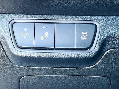 Used 2023 Kia Forte GT-Line w/ GT-Line Premium Package image 10