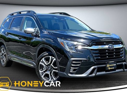 Used 2023 Subaru Ascent Limited w/ Technology Package AWD/4WD image 1