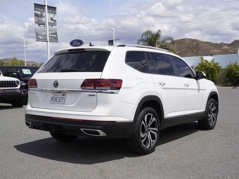 Used 2023 Volkswagen Atlas SEL AWD/4WD image 3