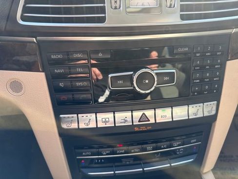Used 2015 Mercedes-Benz E 400 E 400 image 15