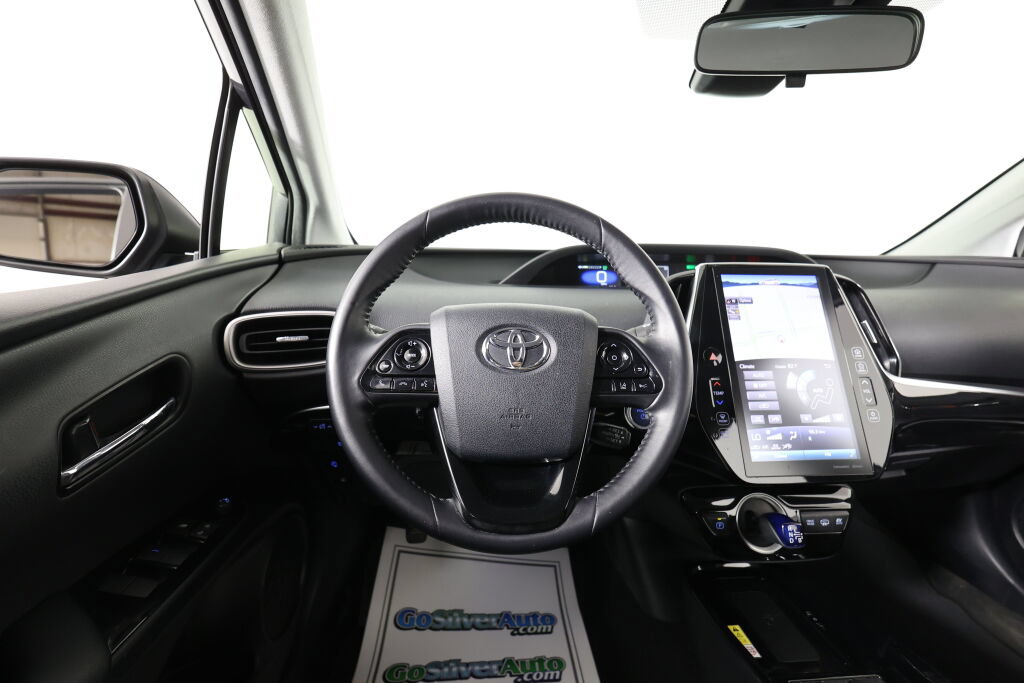Used 2021 Toyota Prius Prime XLE w/ Carpet Mat Package (TMS) FWD image 28
