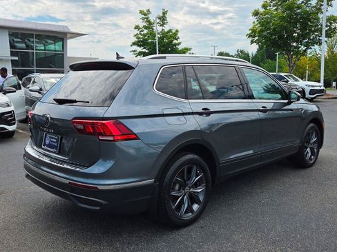 Certified 2023 Volkswagen Tiguan SE FWD image 5