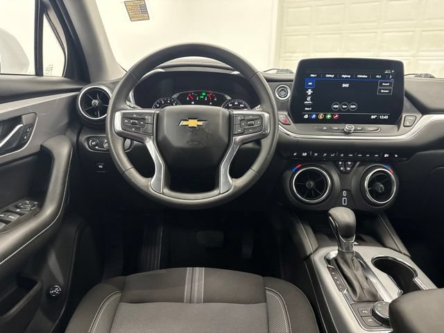 Used 2024 Chevrolet Blazer LT w/ Convenience Package FWD image 21