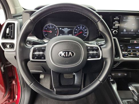 Used 2021 Kia Sorento S w/ Panoramic Sunroof Package image 4