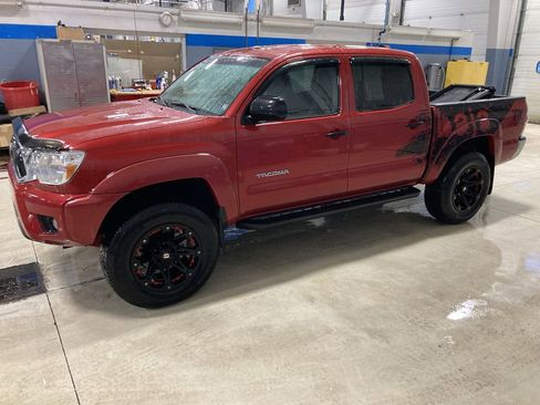 Used 2013 Toyota Tacoma 4x4 Double Cab w/ TRD T/X Baja Series image 4