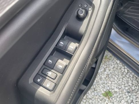 Used 2023 Jeep Grand Cherokee Altitude AWD/4WD image 25