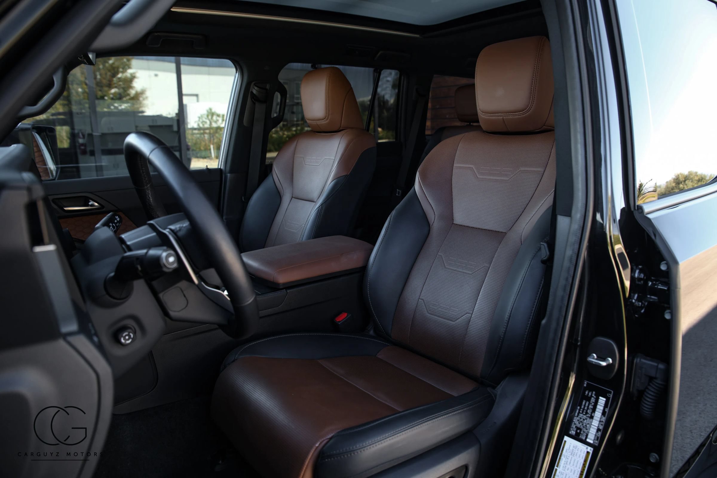 Used 2025 Lexus GX 550 w/ Accessory Package (Z1) AWD/4WD image 7