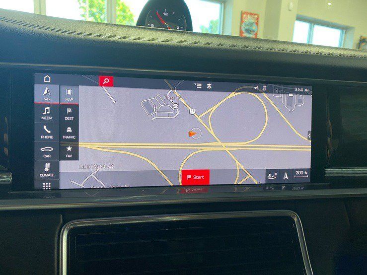 Used 2018 Porsche Panamera 4S AWD/4WD image 23