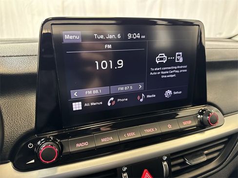 Used 2024 Kia Forte LXS image 16